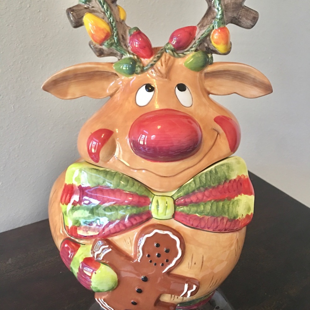 Clay art reindeer. NWT. No damage